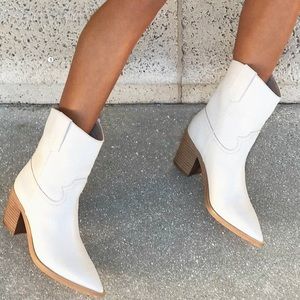 BRAND NEW White Tony Bianco Scout Boot